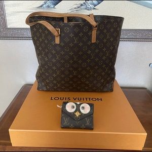 Louis Vutton LV authentic Hand Bag With Wallet